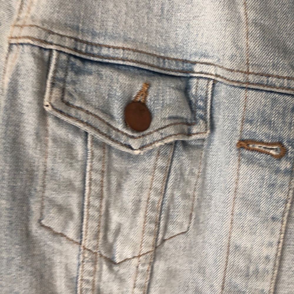 Light Jean Jacket. Excellent Condition. - image 3